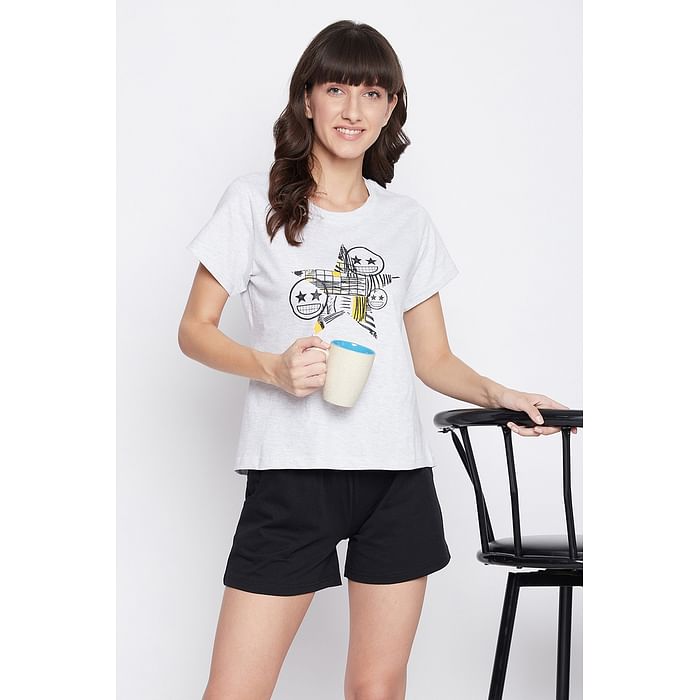 

Clovia Emoji Print Sleep T-shirt & Shorts Set in Light Grey & Black - 100% Cotton - LS0410D01