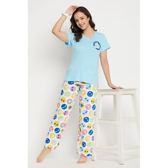 

Clovia Emoji Print Top in Baby Blue & Pyjama in White - 100% Cotton - LS0522D03, Light blue