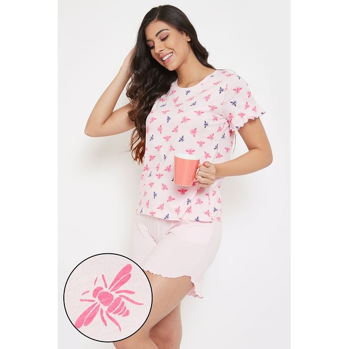 

Clovia Fly Print Top & Solid Shorts Set in Baby Pink - 100% Cotton - LS0555F22, Light pink