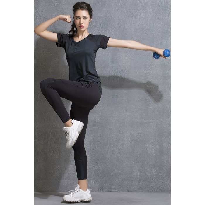 

Clovia Black Gym/Sports Printed Activewear T-Shirt & Tights - AS0089P05, Dark grey