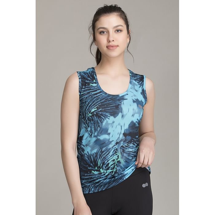 

Clovia Comfort Fit Active Printed Sleeveless Top in Light Green - AT0116P11