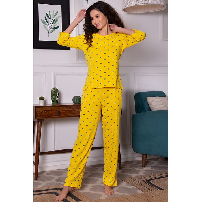 

Clovia Heart Print Top & Pyjama Set in Yellow - 100% Cotton - LS0680P02, Light yellow