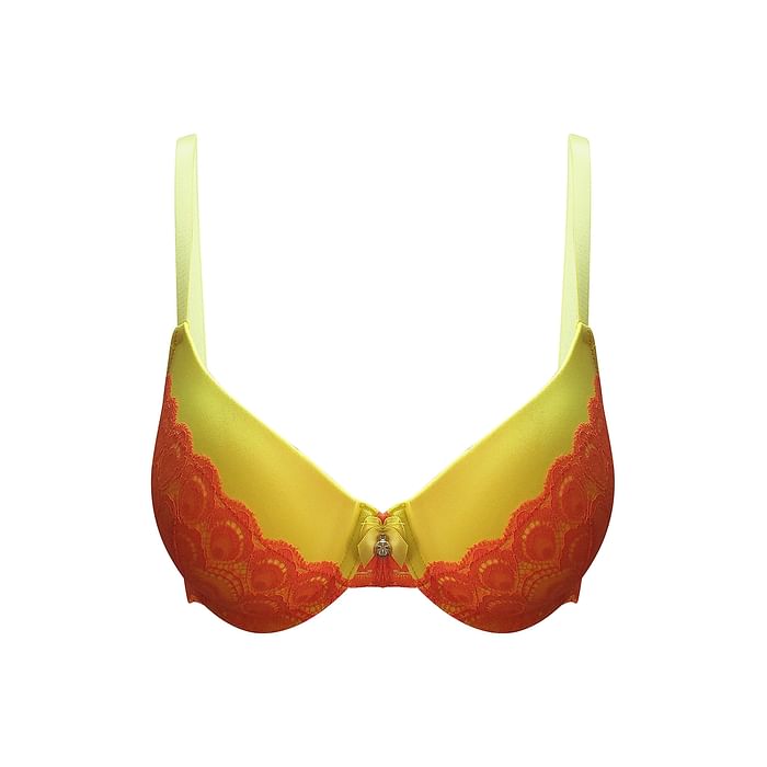 

Clovia Level 1 Push Up Underwired Bra with Lace In Yellow - BR1919P02, Light yellow