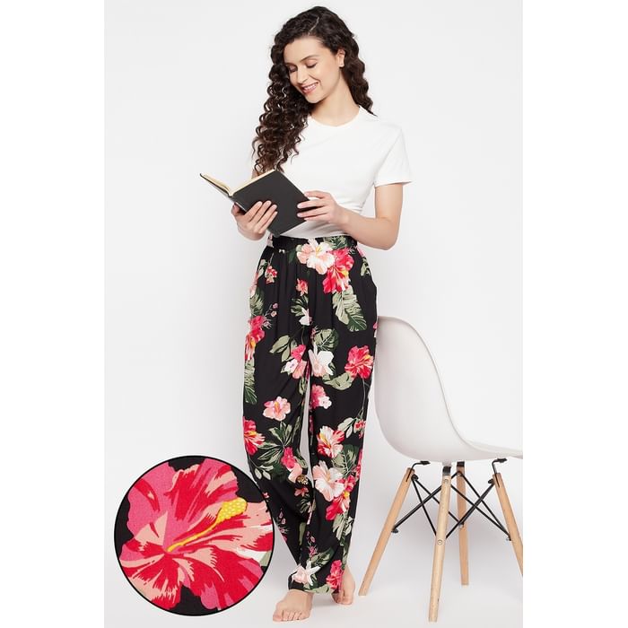 

Clovia Pretty Florals Pyjama in Black - Rayon - LB0179A13