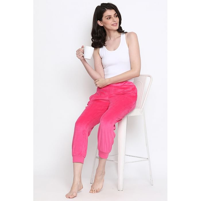 

Clovia Chic Basic Pyjama in Pink- Velour - LB0181P14