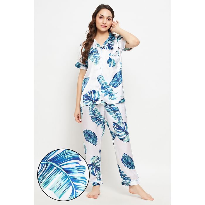 

Clovia Leaf Print Button Down Shirt & Pyjama Set in White - Satin - LS0385W18