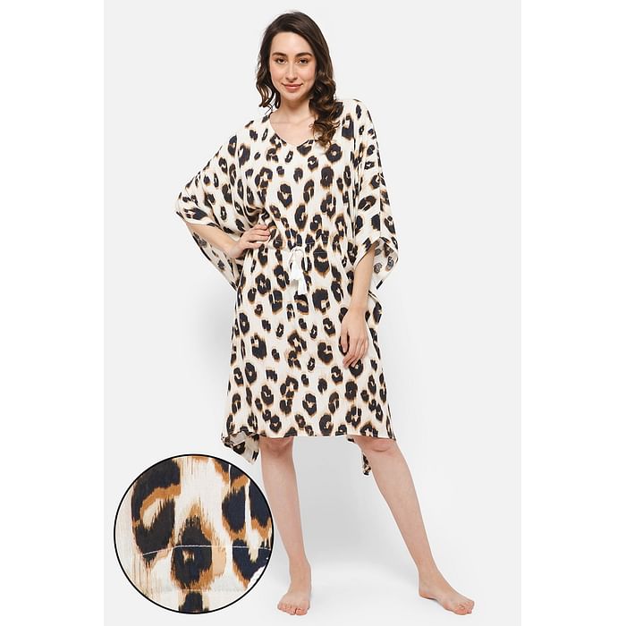 

Clovia Animal Print Short Kaftan in Off-White - Crepe - RW0034D18