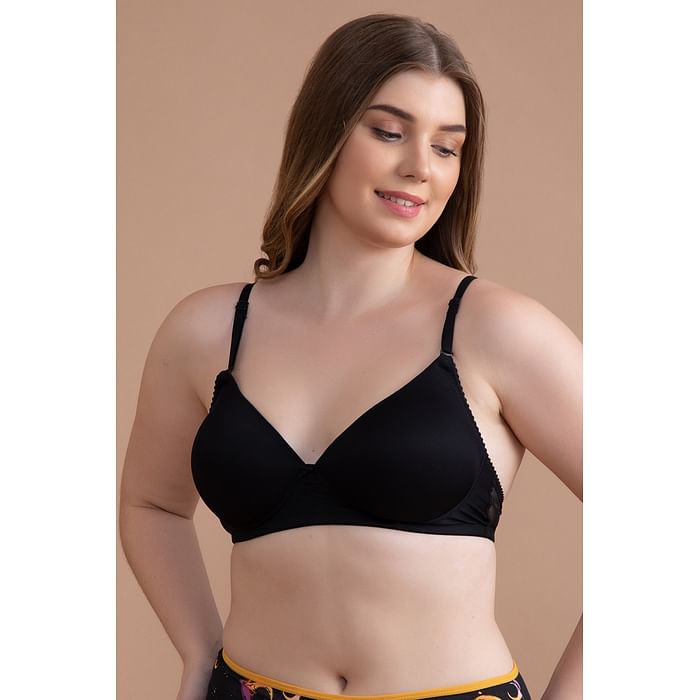 

Clovia Level 1 Push-up Non-Wired Demi Cup Multiway T-shirt Bra in Black - BR2222U13
