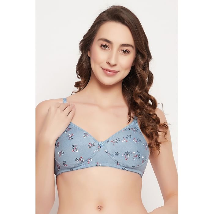 

Clovia Lightly Padded Non-Wired Full Cup Floral Print Multiway T-shirt Bra in Powder Blue - Cotton Rich - BR1662B03