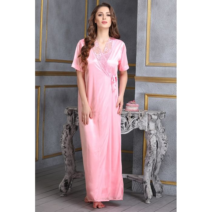 

Clovia Long Robe in Baby Pink - NSM283P62