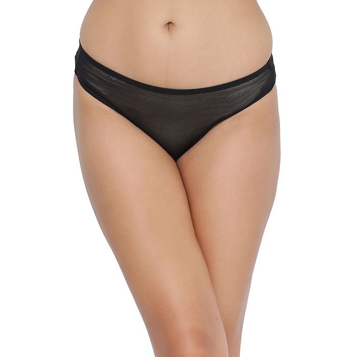 

Clovia Low Waist Bikini Panty in Black - PN5101U13