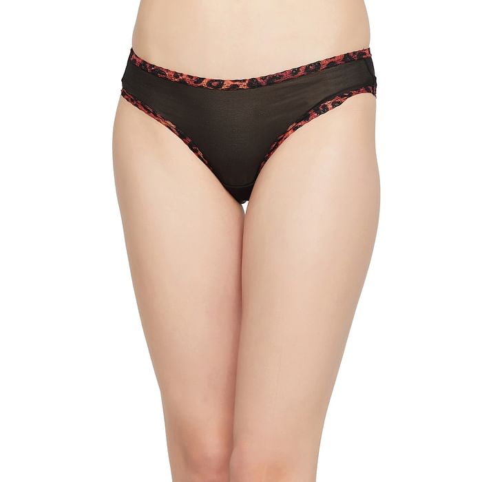 

Clovia Low Waist Bikini Panty in Black - PN3451A13
