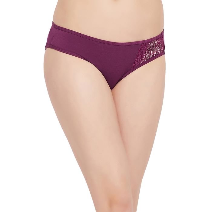 

Clovia Low Waist Bikini Panty in Wine Colour with Lace Panel - Cotton - PN1380A15