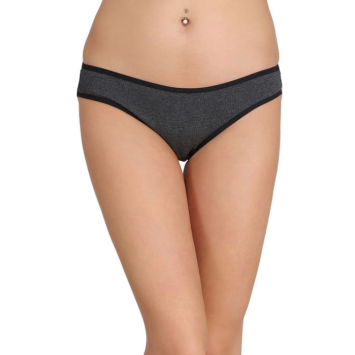 

Clovia Low waist Bikini With Lace at Back - PN1627R13, Black