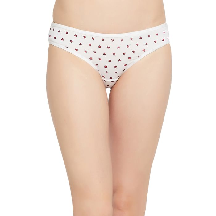 

Clovia Low Waist Heart Print Bikini Panty in White - Cotton - PN3465I18