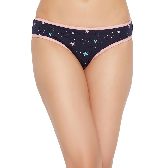 

Clovia Low Waist Star Print Bikini Panty in Navy - Cotton - PN3380I08