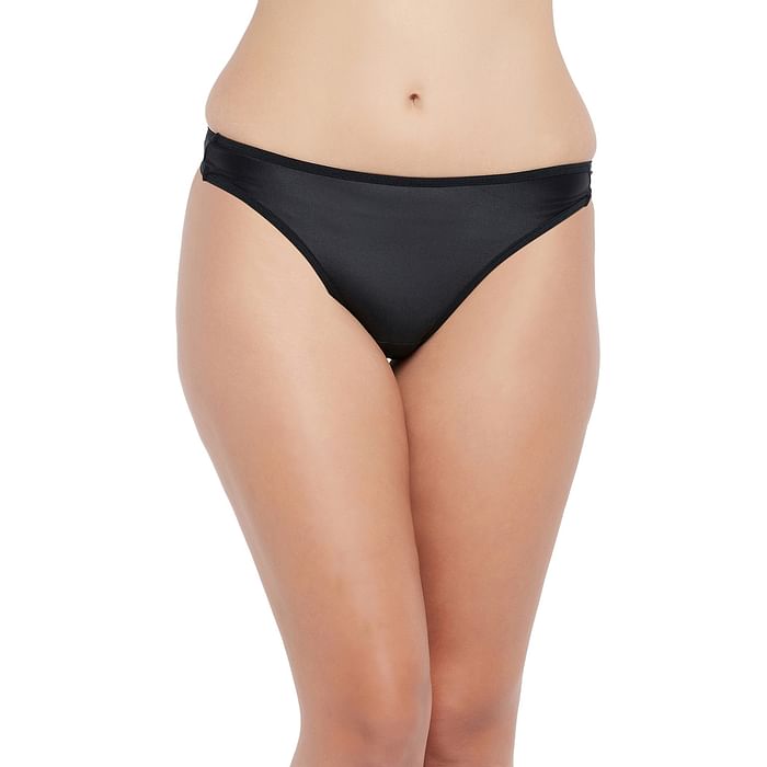 

Clovia Low Waist Thong in Black - PN3485A13