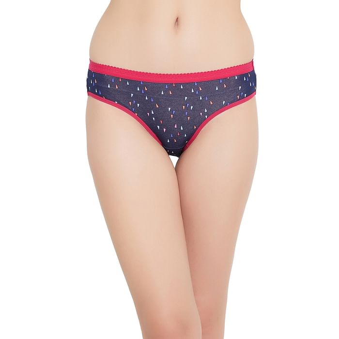

Clovia Low Waist Triangle Print Bikini Panty in Navy - Cotton - PN3169U08