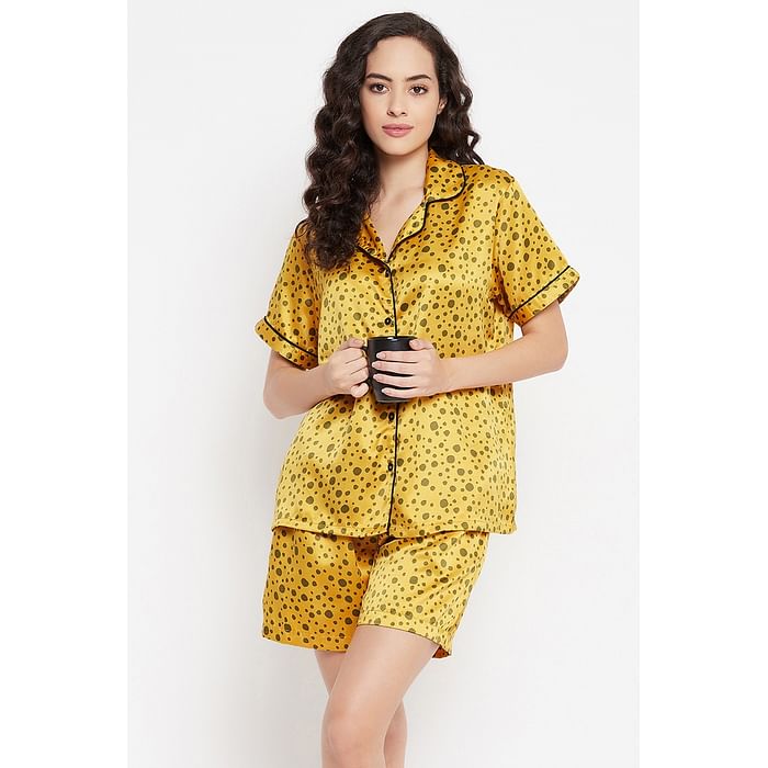 

Clovia Dot Print Button Down Shirt & Shorts Set in Yellow - Satin - LS0141P02, Light yellow