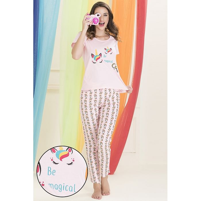 

Clovia Cotton Rich Unicorn Print Top & Pyjama Set In Pink - LS0413D22, Light pink