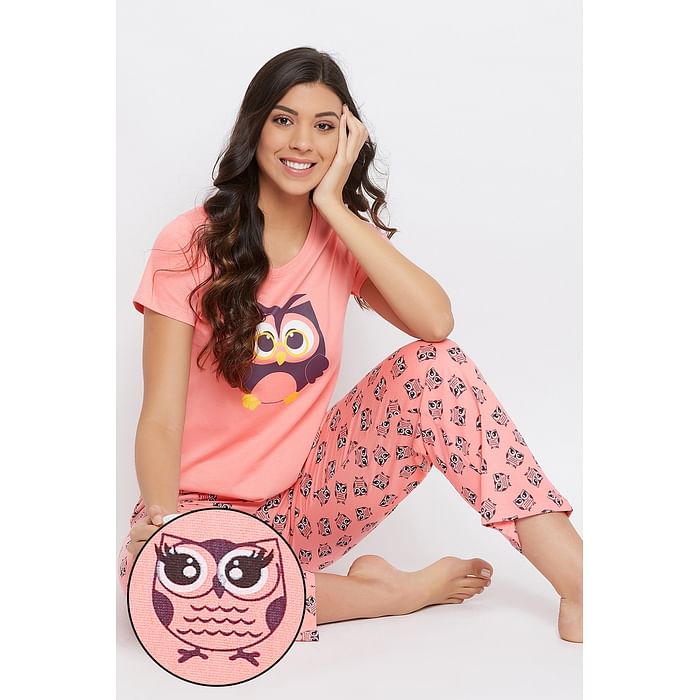 

Clovia Owl Print Top & Pyjama in Peach Pink - 100% Cotton - LS0413I22, Light pink