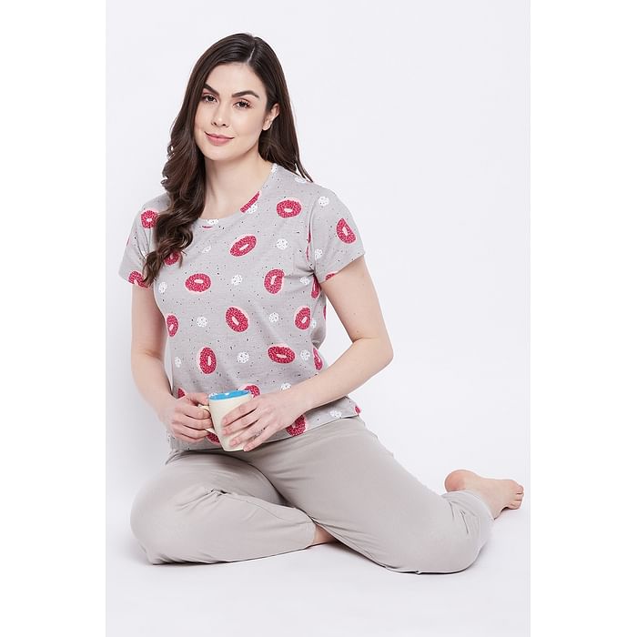 

Clovia Donut Print Top & Solid Pyjama Set in Grey - 100% Cotton - LS0415P01, Light grey