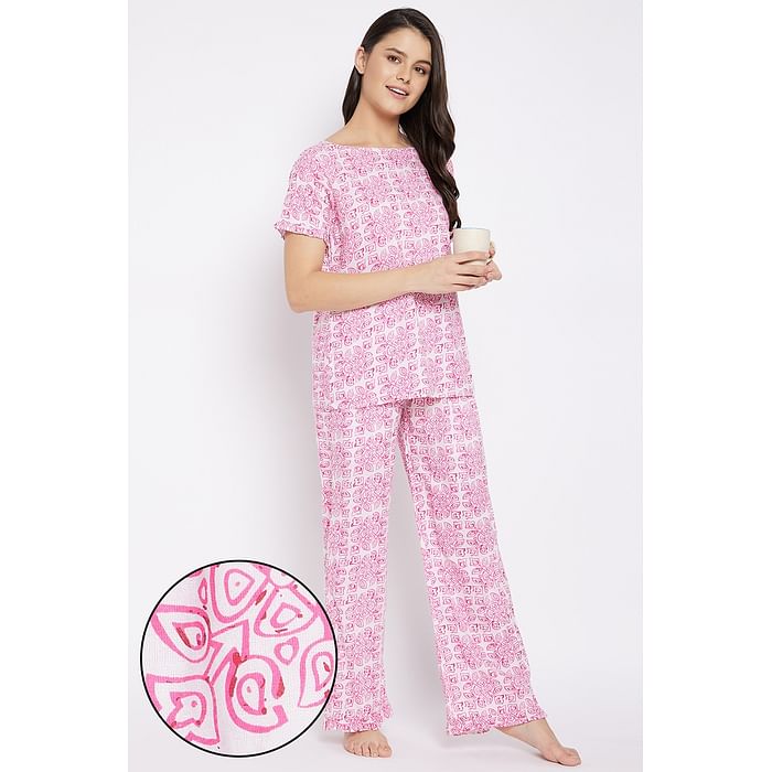 

Clovia Print Me Pretty Top & Pyjama Set in White - Rayon - LS0534A18