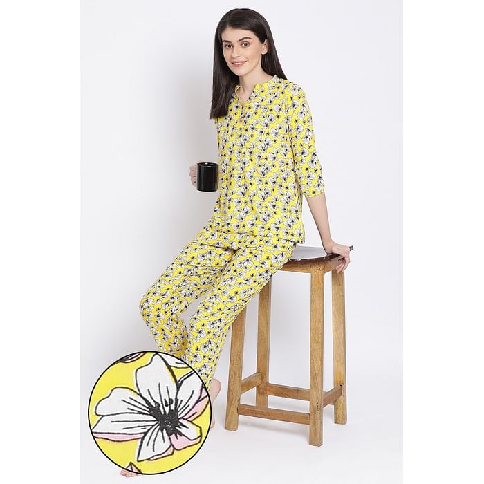 

Clovia Pretty Florals Top & Pyjama Set in Yellow- 100%Cotton - LS0536P07, Mustard