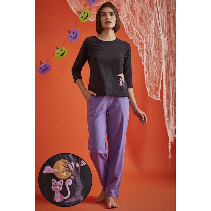

Clovia Halloween Print Top in Black & Pyjama in Purple - 100% Cotton - LS0548P13