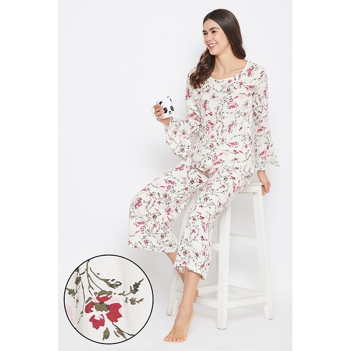 

Clovia Pretty Florals Top & Pyjama in White - Rayon - LS0552P22, Light pink