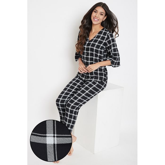 

Clovia Classic Checks Button Me Up Top & Pyjama in Black - Rayon - LS0561P13