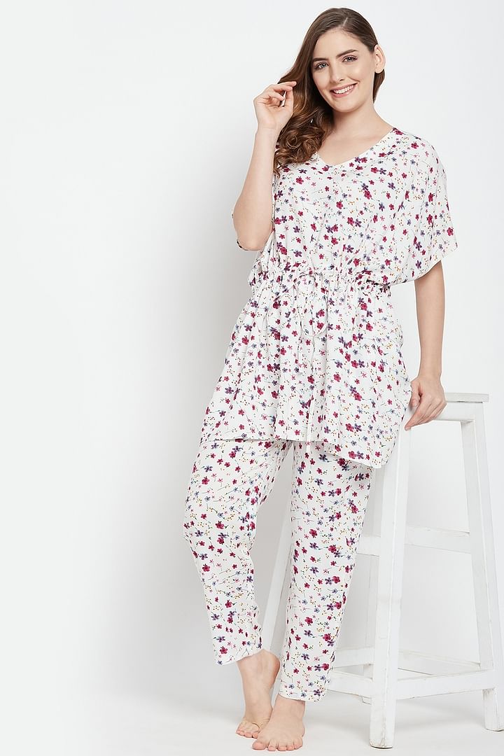 Buy Pretty Florals Kaftan Top & Pyjama Set in White - Rayon Online India, Best  Prices, COD - Clovia - LS0592P18