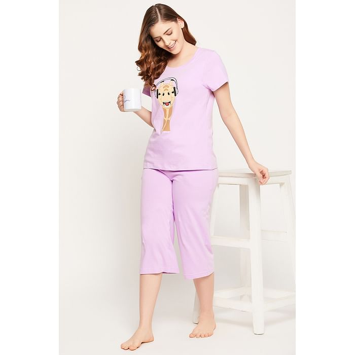 

Clovia Giraffe Emoji Print Top & Solid Capri Set in Lavender - 100% Cotton - LS0598P12