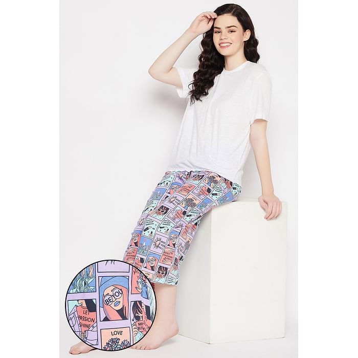 

Clovia Chic Basic Top in White & Comic Print Flared Capri in Multicolour - 100% Cotton - LSC008P99, Assorted