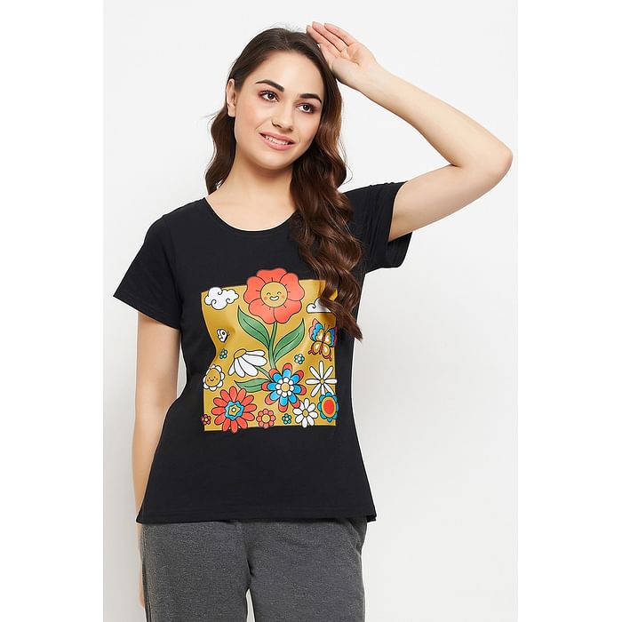 

Clovia Graphic Print Top in Black - 100% Cotton - LT0124I13