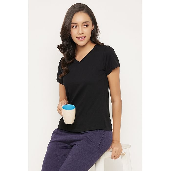

Clovia Chic Basic Sleep Top in Black -100% Cotton - LT0144P13