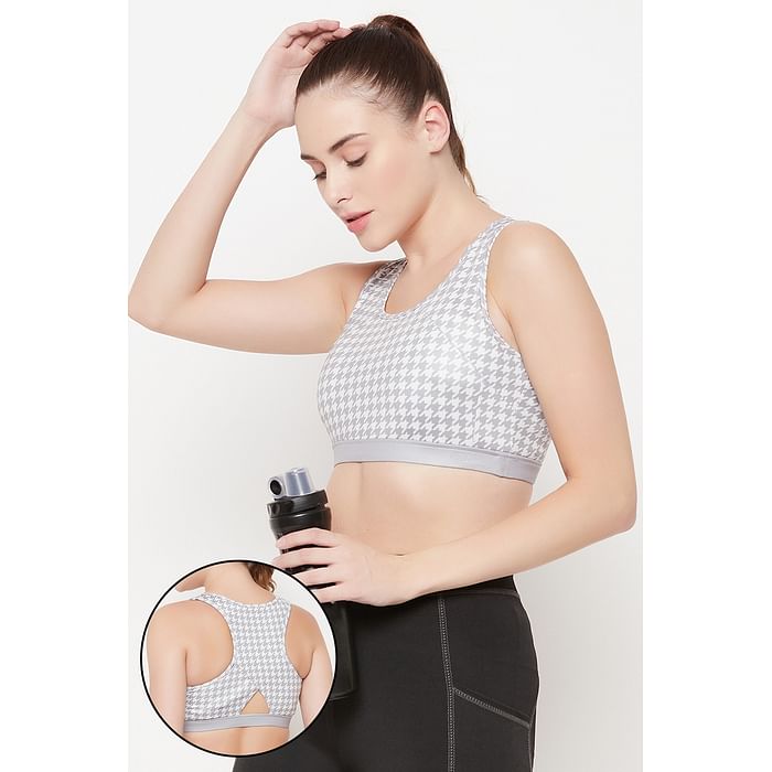 

Clovia Medium Impact Padded Non-Wired Houndstooth Print Sports Bra in Grey - BRS025P01, Light grey