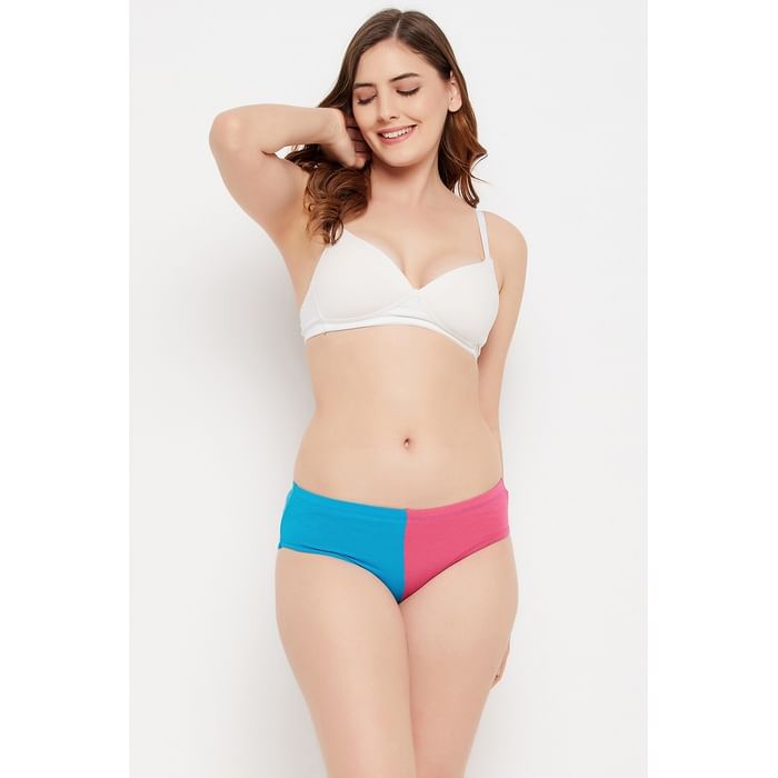 

Clovia Mid Waist Colourblocked Hipster Panty in Sky Blue with Inner Elastic - Cotton - PN3513P03, Light blue