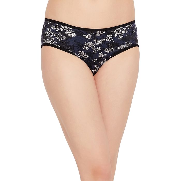 

Clovia Mid Waist Floral Print Hipster Panty in Black - PN3528B13
