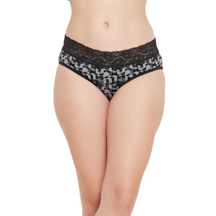 

Clovia Mid Waist Geometric Print Hipster Panty in Black with Lace Waist - Cotton - PN3278B13