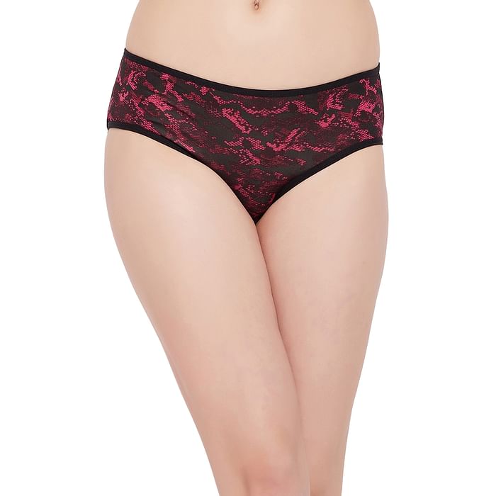 

Clovia Mid Waist Snakeskin Print Hipster Panty in Black - PN3528C13