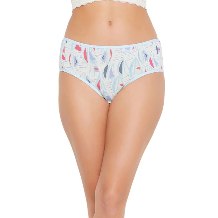 

Clovia Mid Waist Printed Hipster Panty in White - PN3411J18