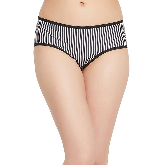 

Clovia Mid Waist Striped Hipster Panty in White - PN3404G18