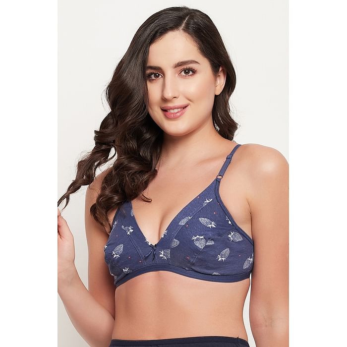 

Clovia Non-Padded Non-Wired Demi Cup Strawberry Print Plunge Bra in Navy - Cotton - BR2312F08