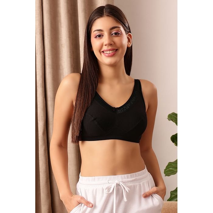 

Clovia Non-Padded Non-Wired Full Cup Bra in Black - Cotton - BR2134P13