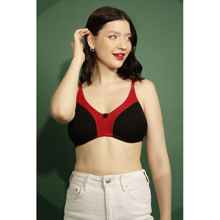 

Clovia Non-Padded Non-Wired Full Cup Bra in Black - Cotton Rich - BR2143P13