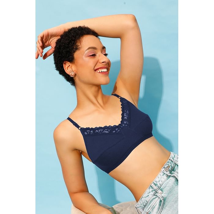 

Clovia Non-Padded Non-Wired Full Cup Bra in Navy - Cotton - BR2431A08