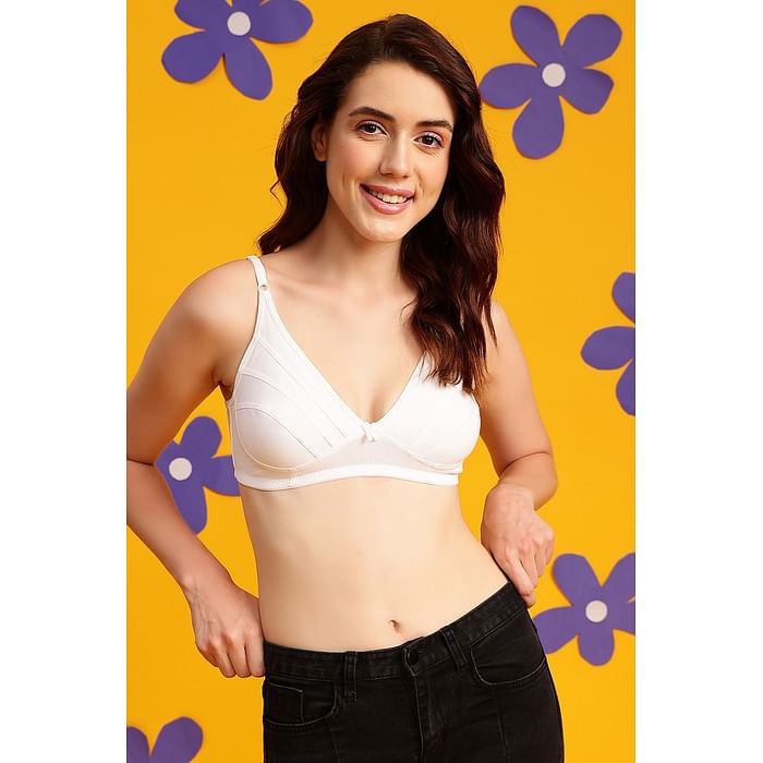 

Clovia Non-Padded Non-Wired Full Cup Bra in White - Cotton - BR4015A18