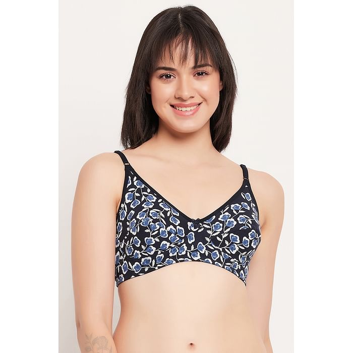 

Clovia Non-Padded Non-Wired Full Cup Floral Print Bra in Navy - Cotton - BR0227V08