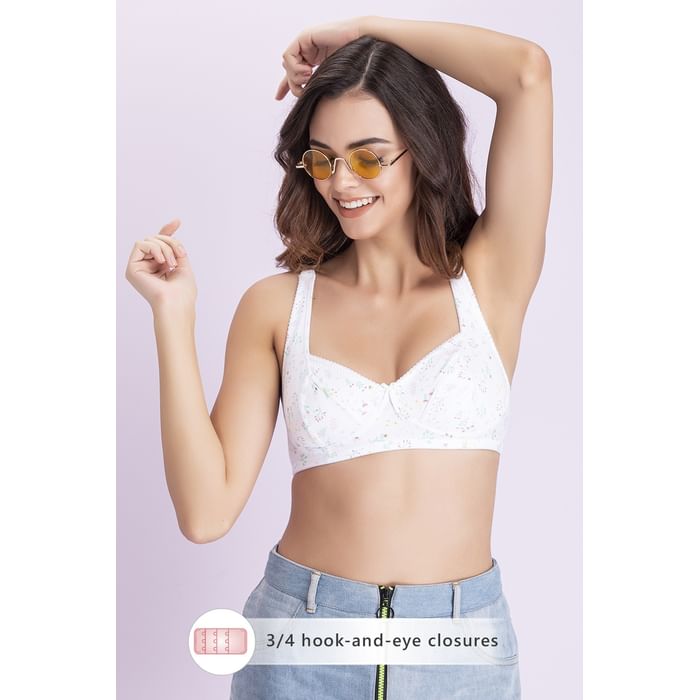 

Clovia Non-Padded Non-Wired Full Cup Floral Print Bra in White - Cotton - BR2038Z18
